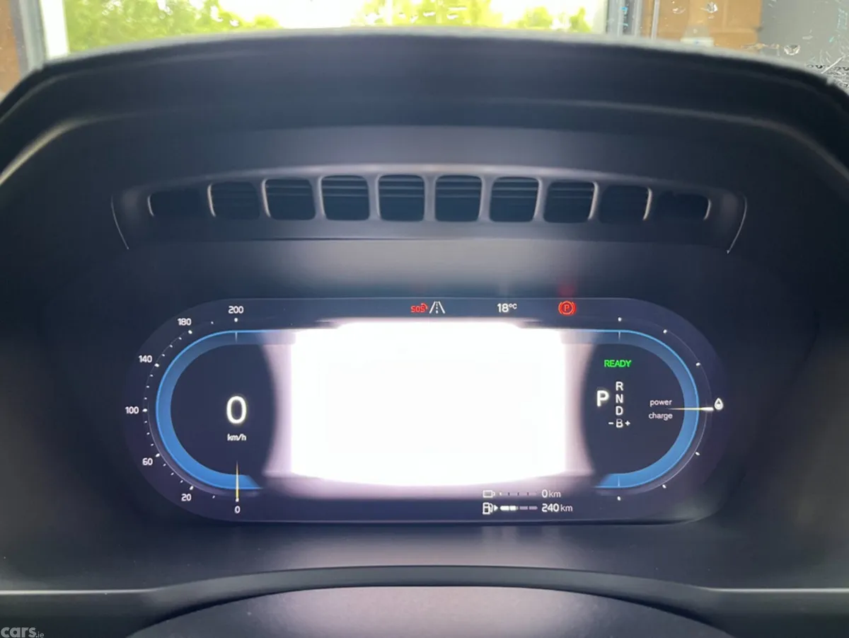Volvo XC90 SUV, Petrol Plug-in Hybrid, 2023, Blue