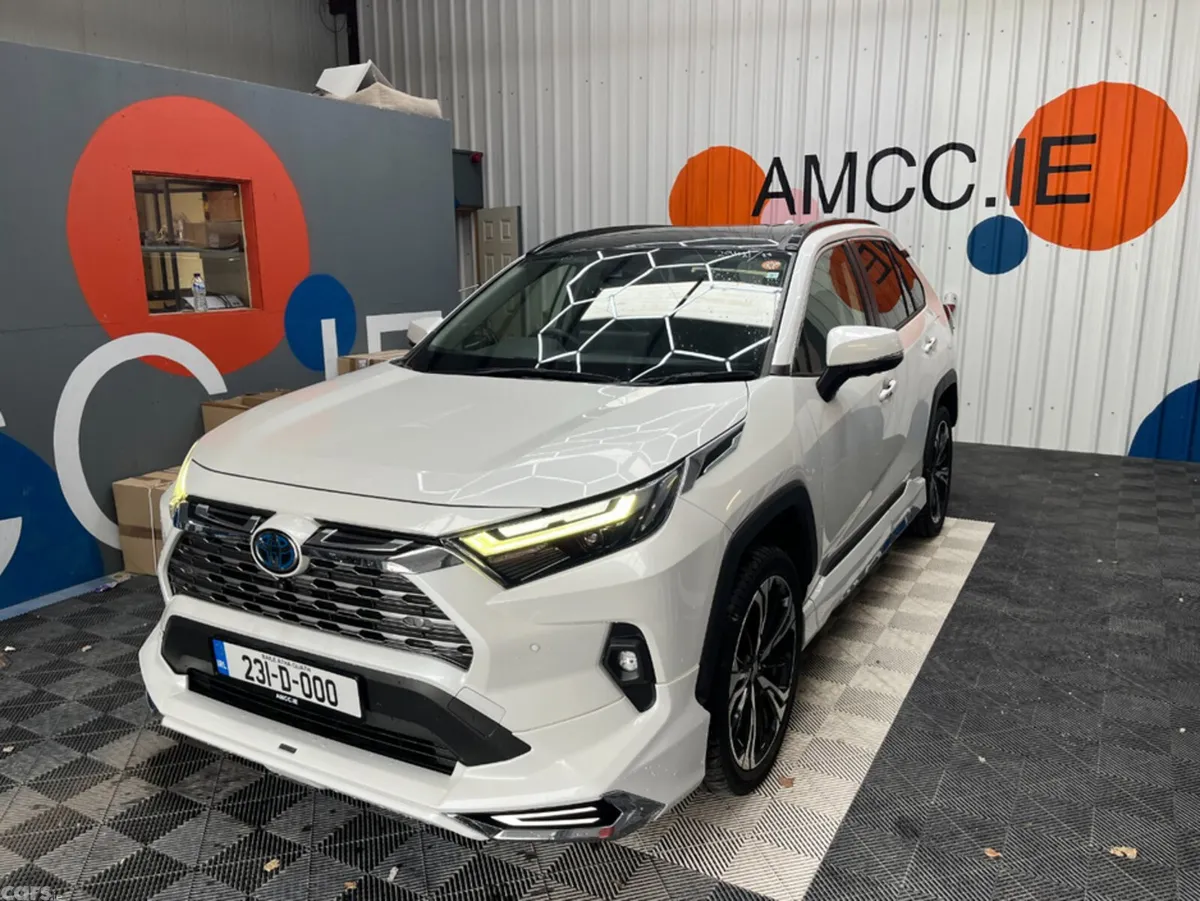 Toyota RAV4 SUV, Petrol Hybrid, 2023, White
