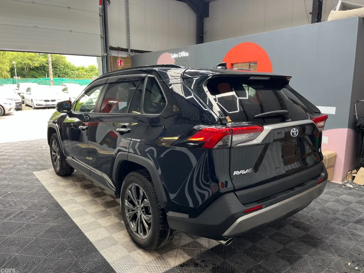 Toyota RAV4 SUV, Petrol Hybrid, 2024, Black