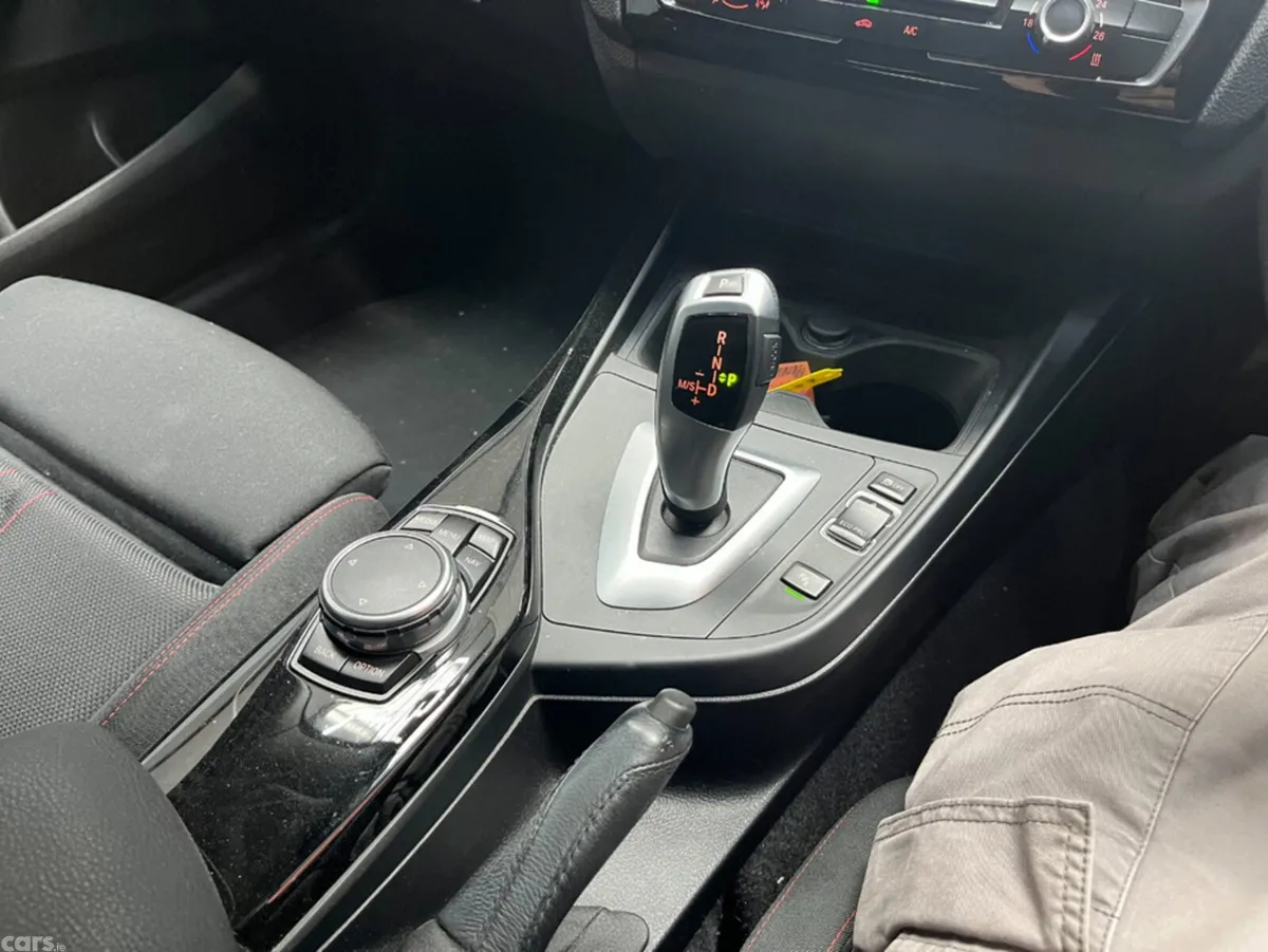 BMW 1-Series Hatchback, Diesel, 2016, White