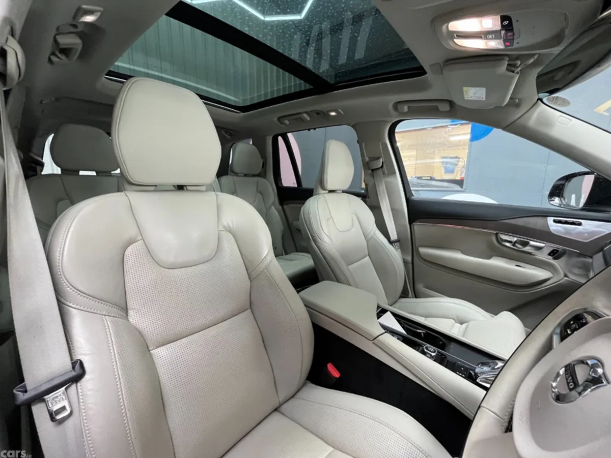 Volvo XC90 SUV, Petrol Plug-in Hybrid, 2023, White