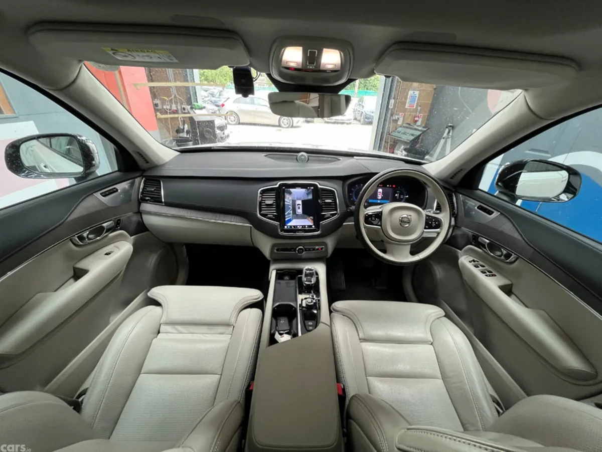 Volvo XC90 SUV, Petrol Plug-in Hybrid, 2023, White