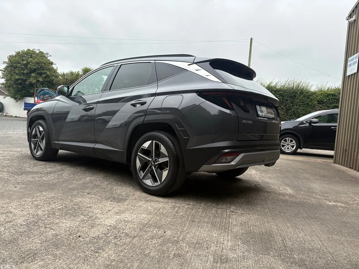 Hyundai Tucson SUV, Diesel, 2024, Grey