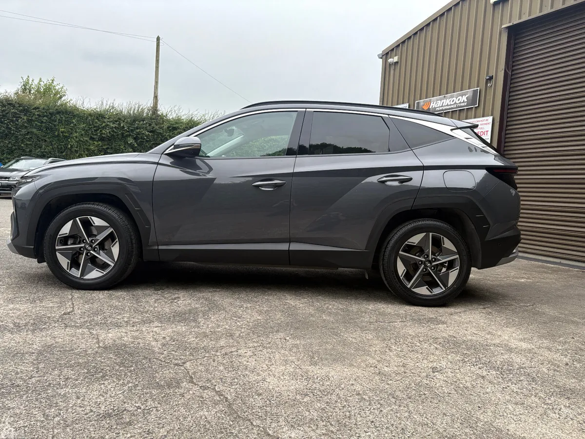 Hyundai Tucson SUV, Diesel, 2024, Grey