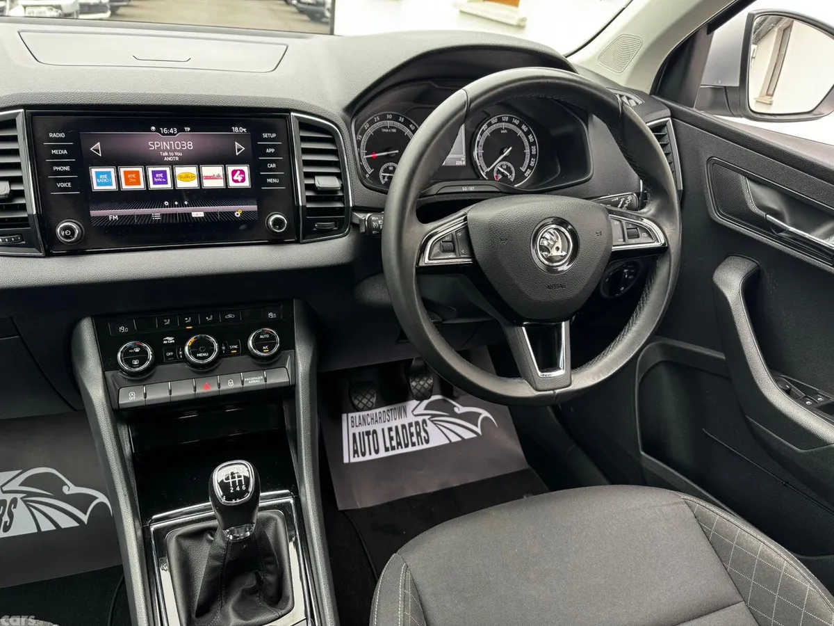 Skoda Karoq SUV, Diesel, 2019, Grey