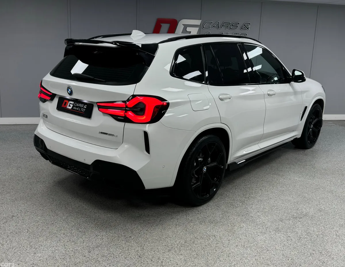 BMW X3 SUV, Petrol Plug-in Hybrid, 2022, White