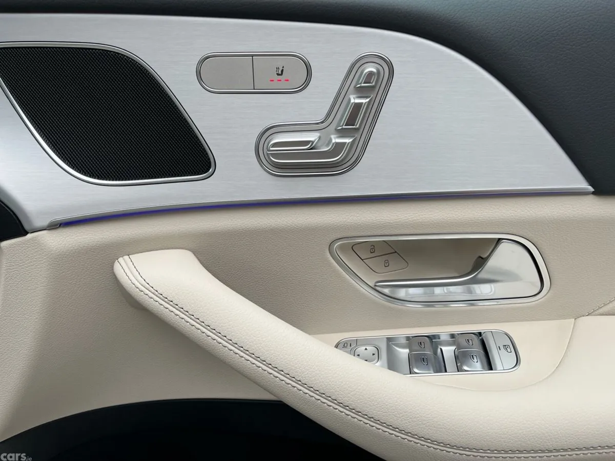 Mercedes-Benz GLE SUV, Diesel Plug-in Hybrid, 2026, Grey