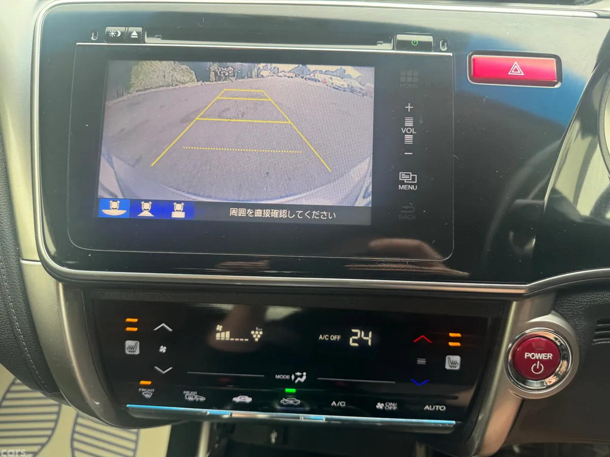 Honda Grace Saloon, Petrol Hybrid, 2014, Silver