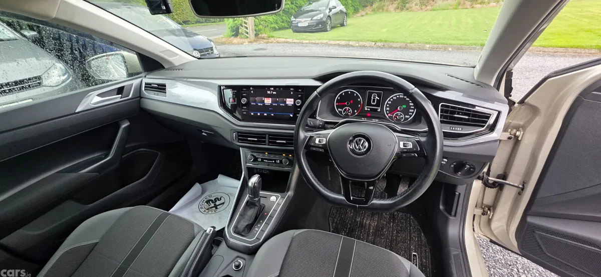 Volkswagen Polo Hatchback, Petrol, 2019, Gold