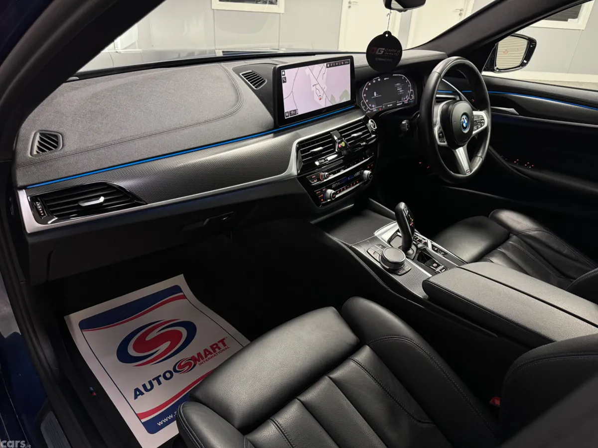 BMW 5-Series Saloon, Petrol Plug-in Hybrid, 2022, Blue