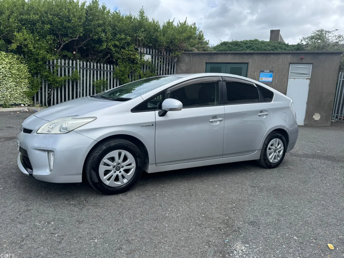 Toyota Prius Hatchback, Petrol Hybrid, 2013, Silver
