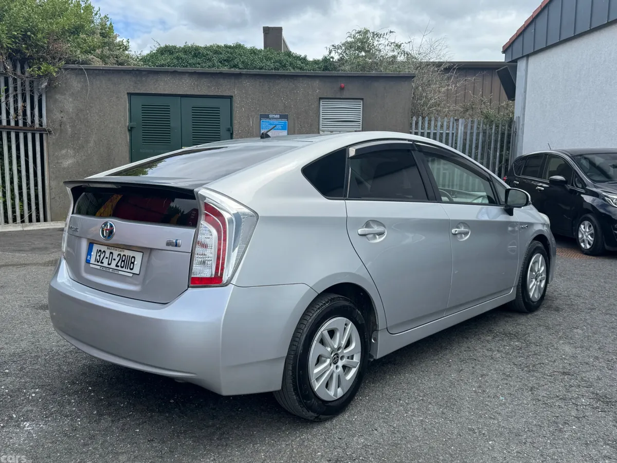 Toyota Prius Hatchback, Petrol Hybrid, 2013, Silver