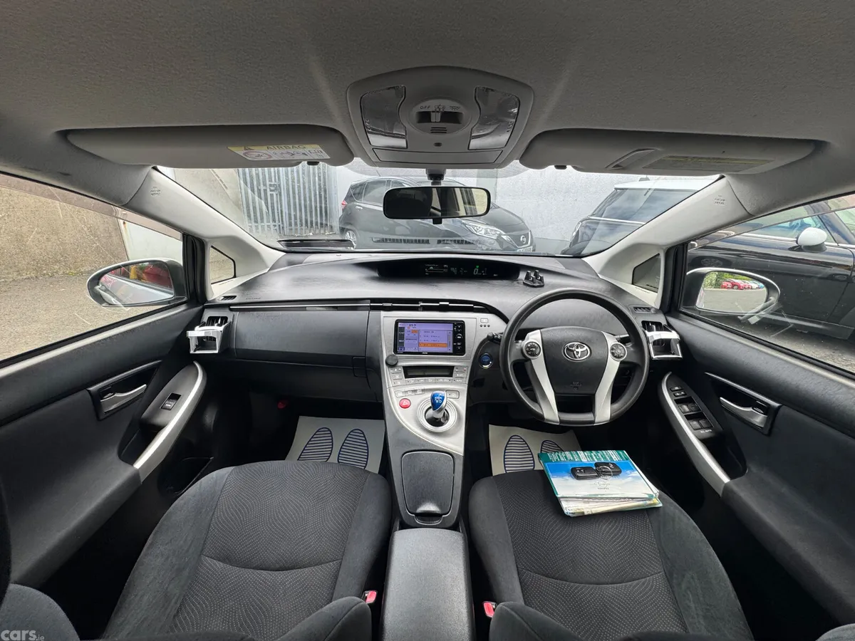 Toyota Prius Hatchback, Petrol Hybrid, 2013, Silver