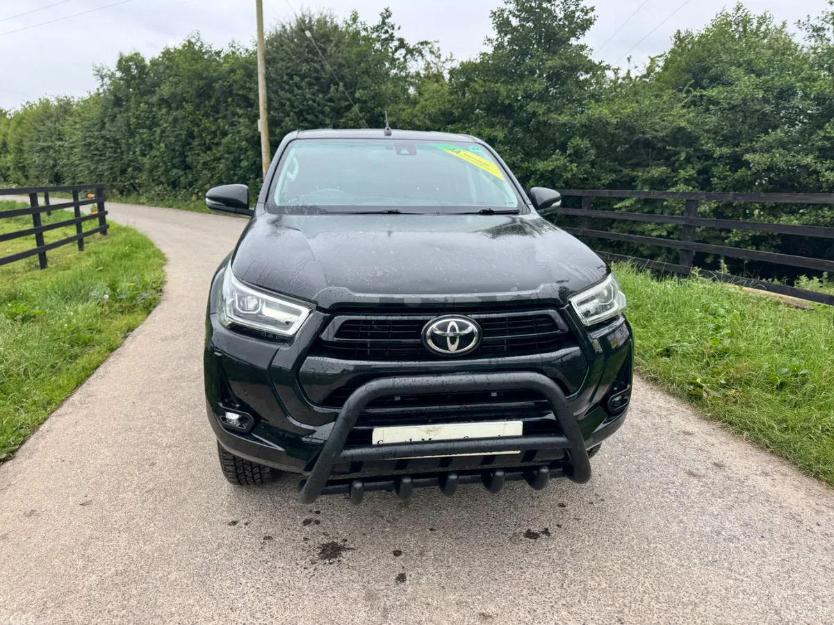 Toyota Hilux Pick Up, Diesel, 2021, Black