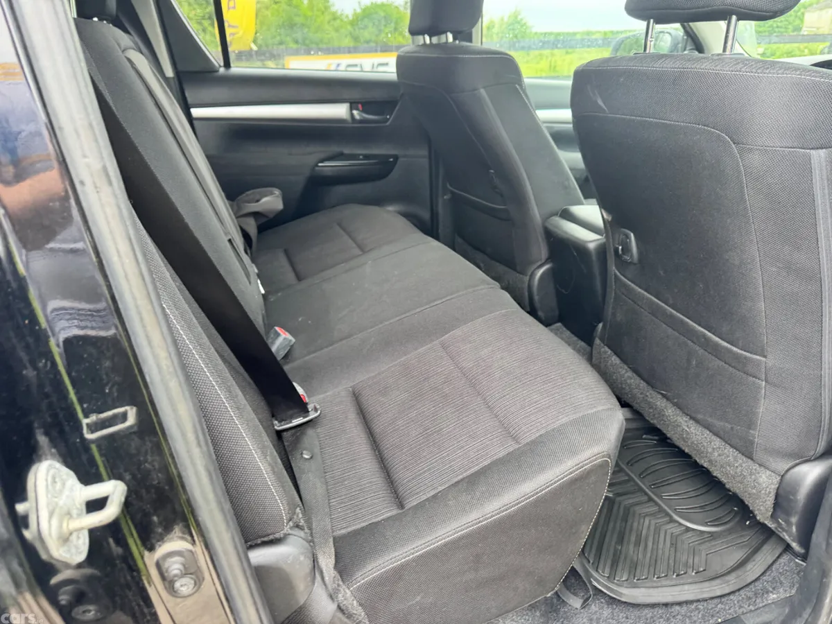 Toyota Hilux Pick Up, Diesel, 2021, Black