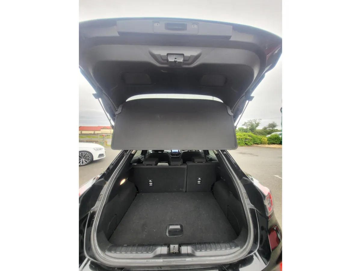 Ford Puma MPV, Petrol, 2024, Black