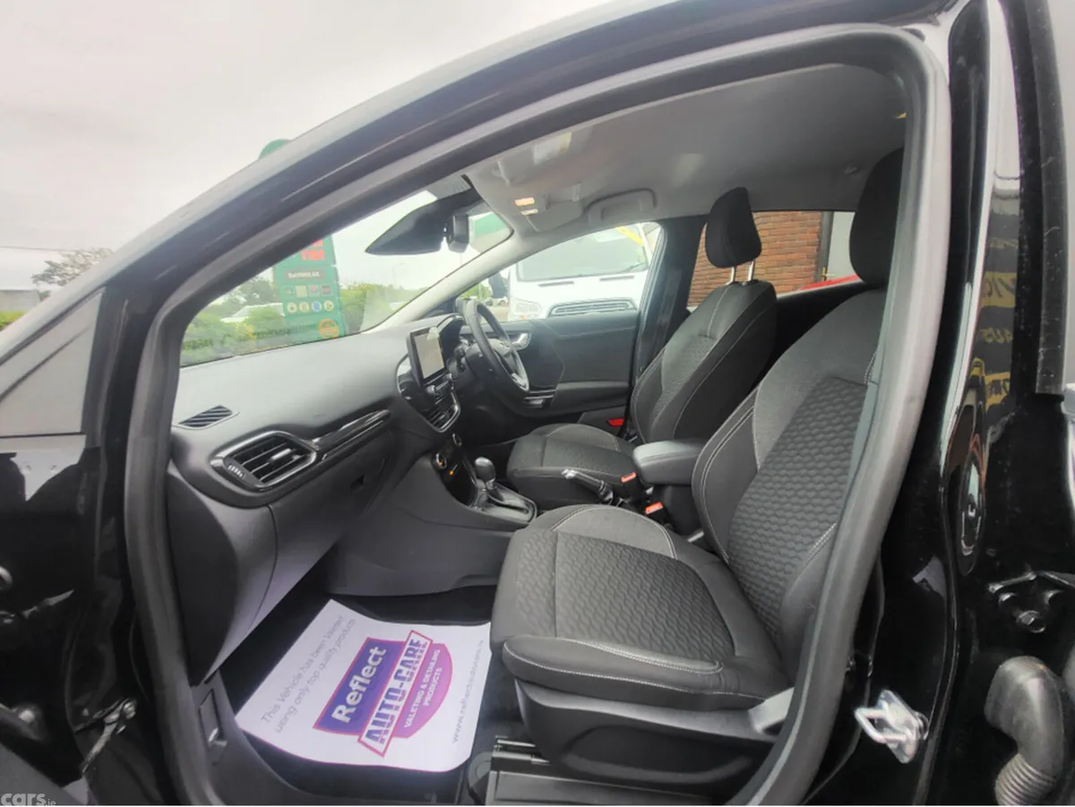 Ford Puma MPV, Petrol, 2024, Black