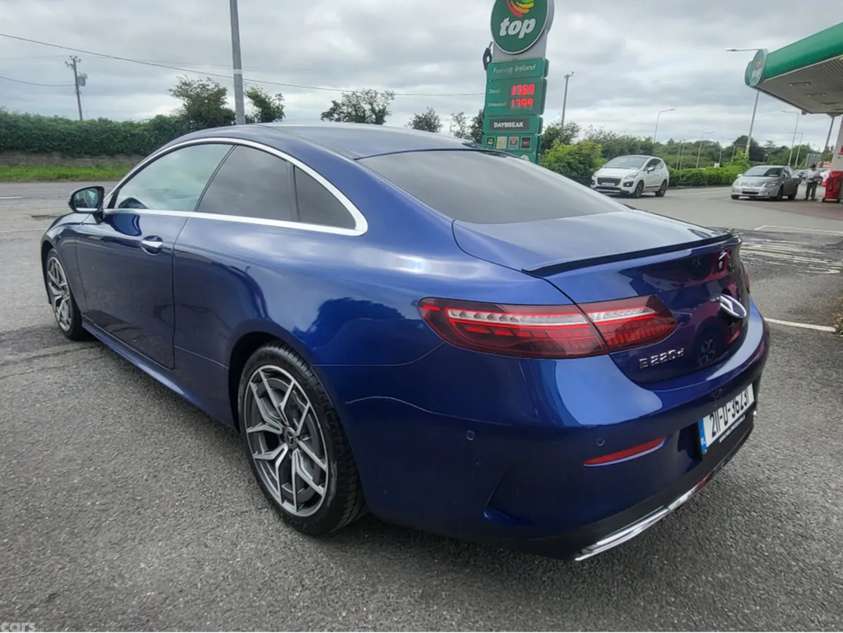 Mercedes-Benz E-Class Coupe, Diesel, 2021, Blue