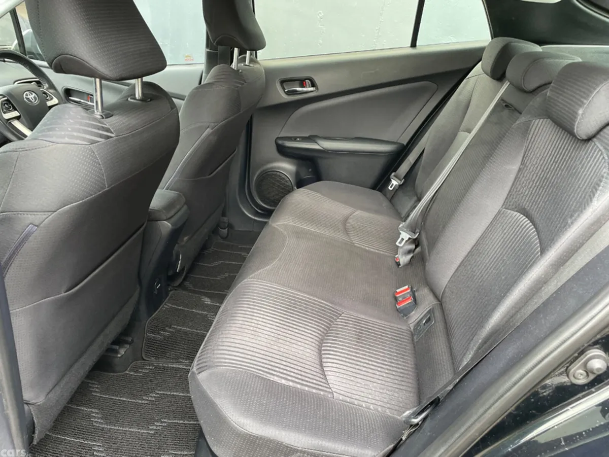 Toyota Prius Hatchback, Petrol Hybrid, 2016, Black