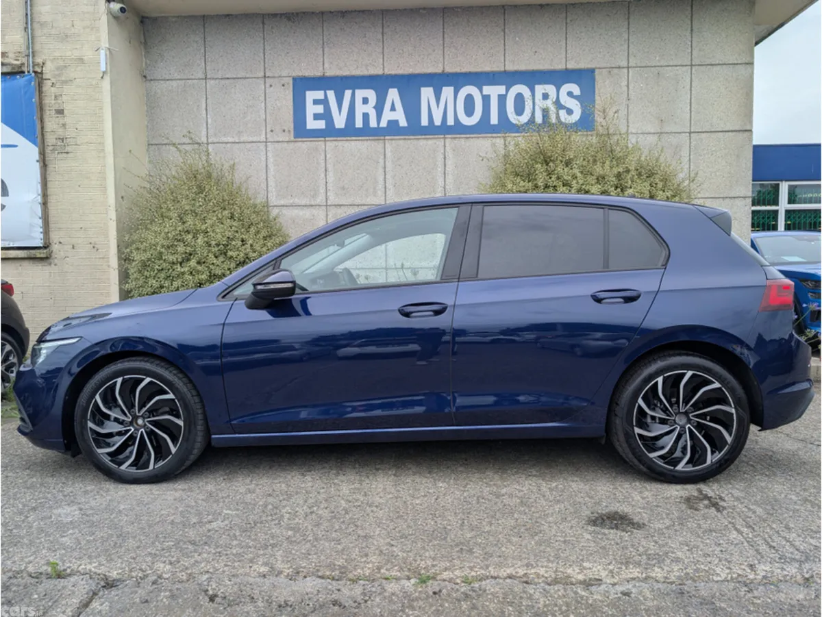 Volkswagen Golf Hatchback, Diesel, 2023, Blue