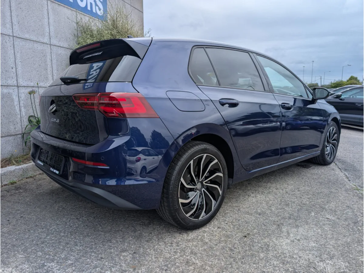 Volkswagen Golf Hatchback, Diesel, 2023, Blue