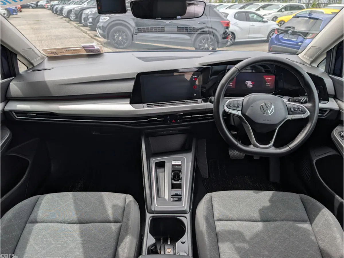 Volkswagen Golf Hatchback, Diesel, 2023, Blue