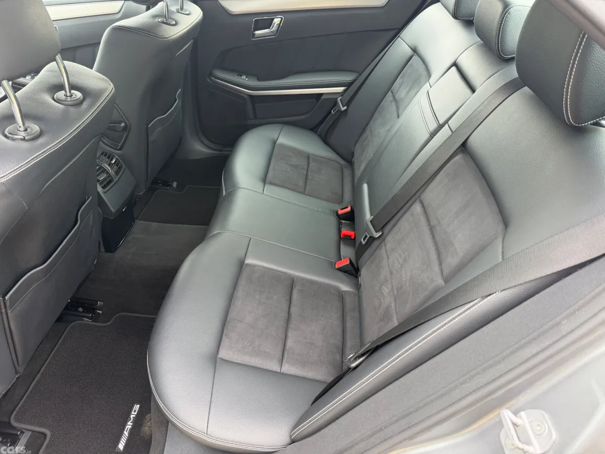 Mercedes-Benz E-Class Saloon, Diesel, 2009, Silver