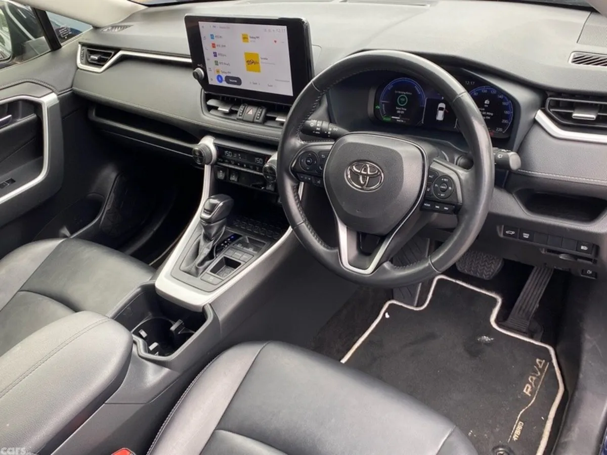 Toyota RAV4 SUV, Petrol Hybrid, 2023, Blue