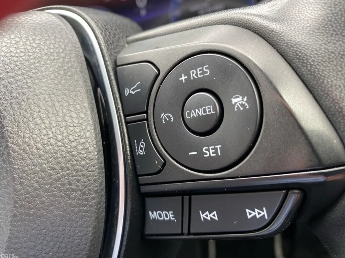 Toyota RAV4 SUV, Petrol Hybrid, 2023, Blue