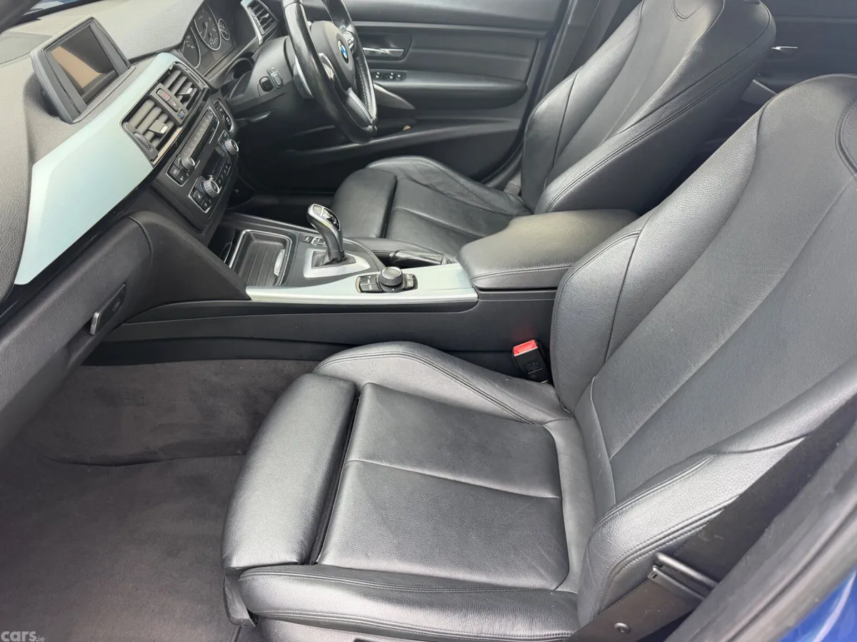 BMW 3-Series Saloon, Diesel, 2015, Blue