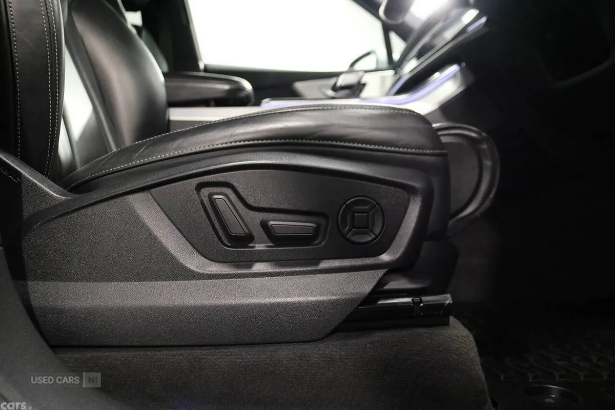 Audi Q7 SUV, Diesel, 2023, Silver