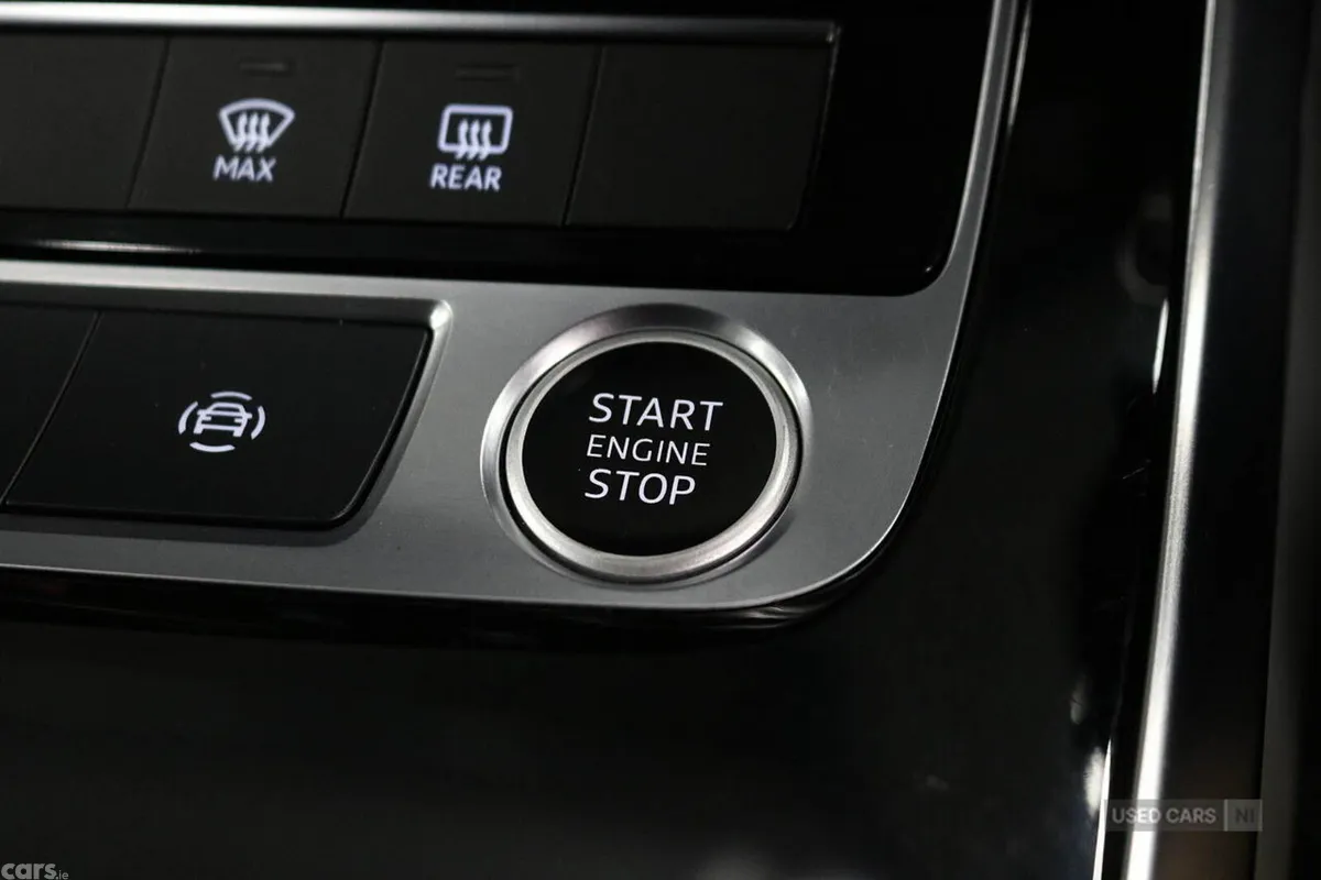 Audi Q7 SUV, Diesel, 2023, Silver