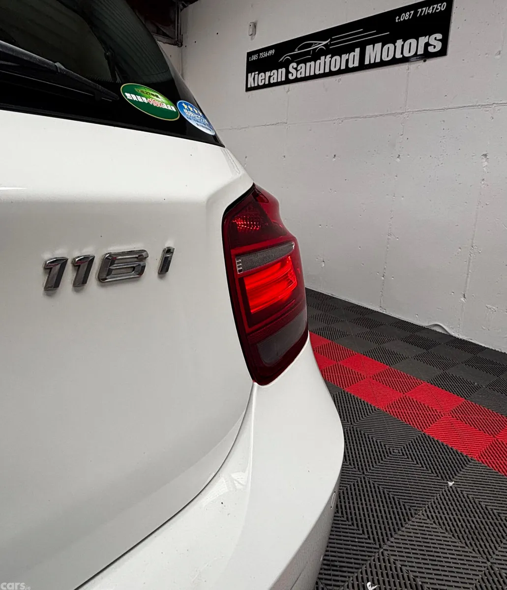 BMW 1-Series Hatchback, Petrol, 2014, White