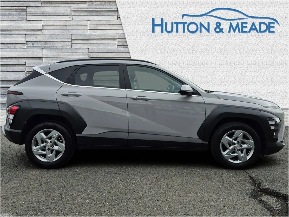 Hyundai KONA SUV, Petrol, 2023, Grey