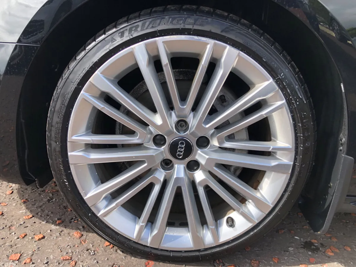 Audi A4 Saloon, Diesel, 2019, Black