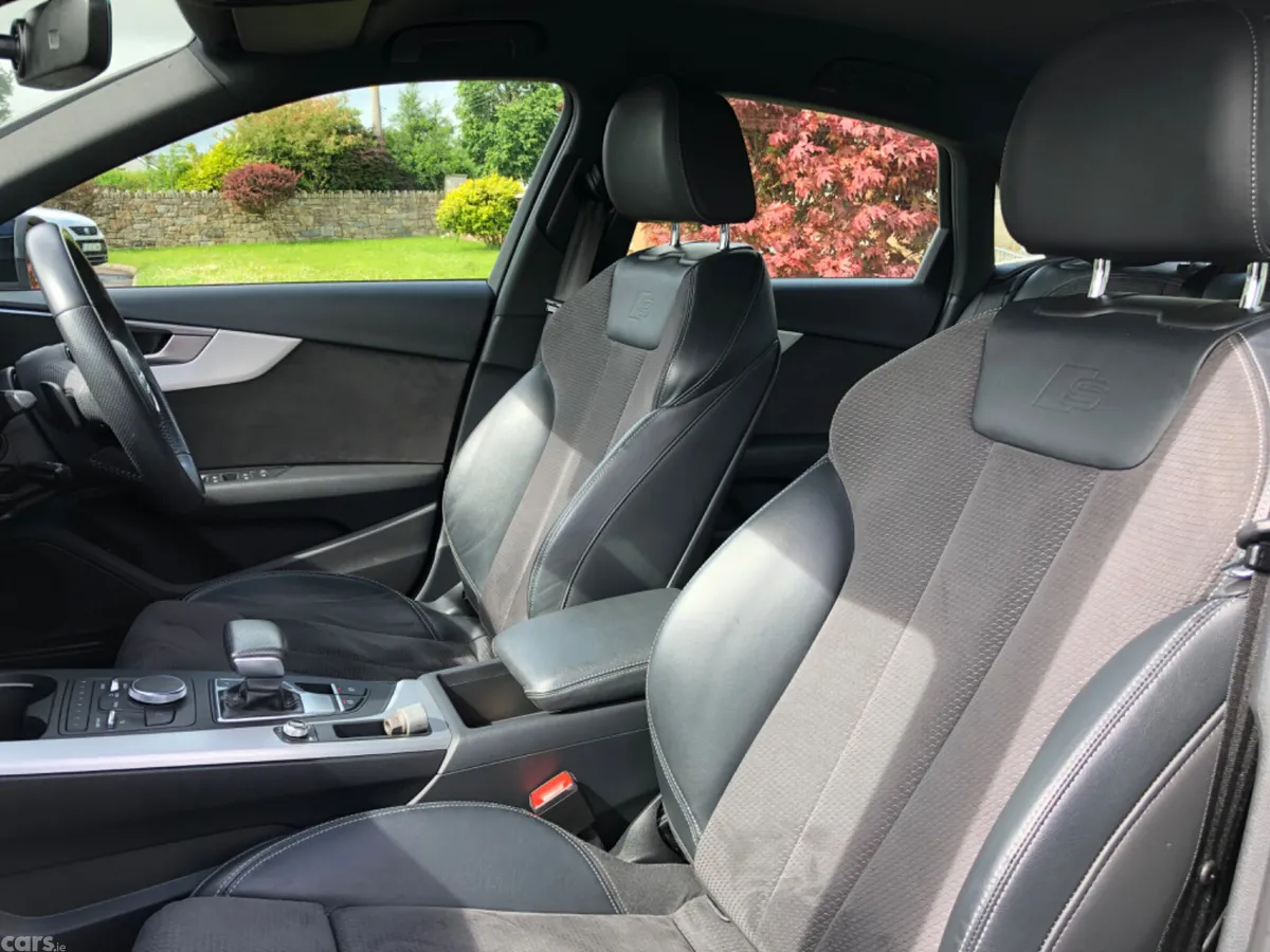 Audi A4 Saloon, Diesel, 2019, Black