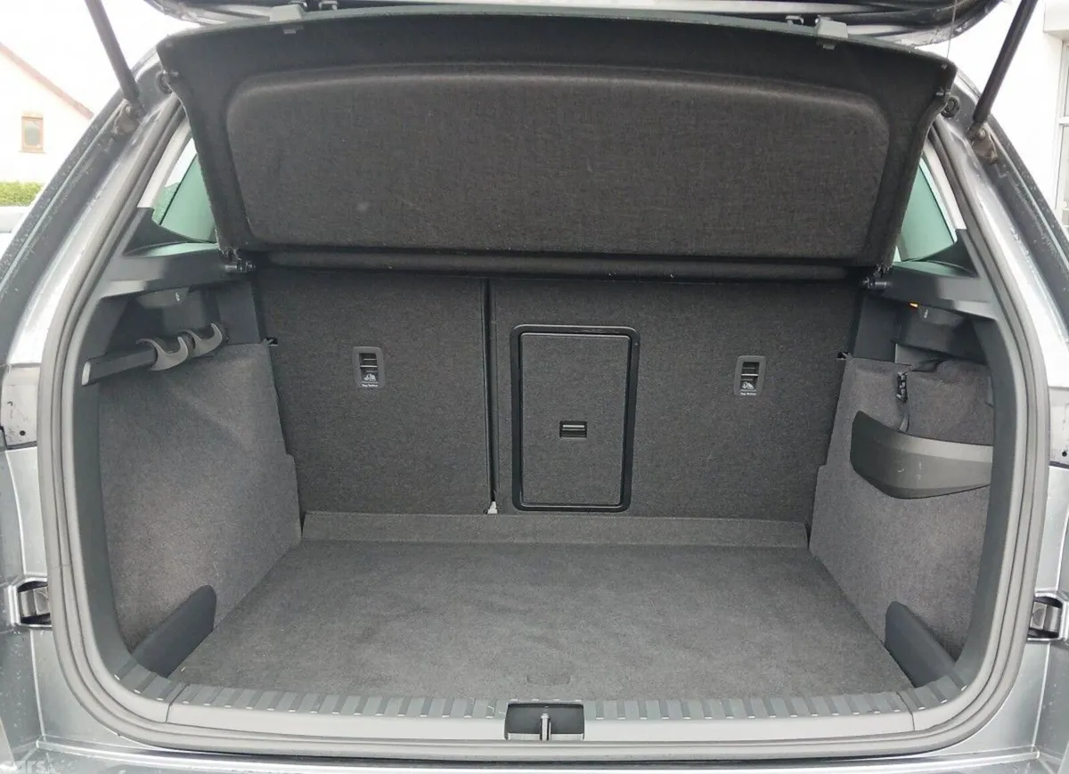 Skoda Karoq Estate, Diesel, 2025, Grey