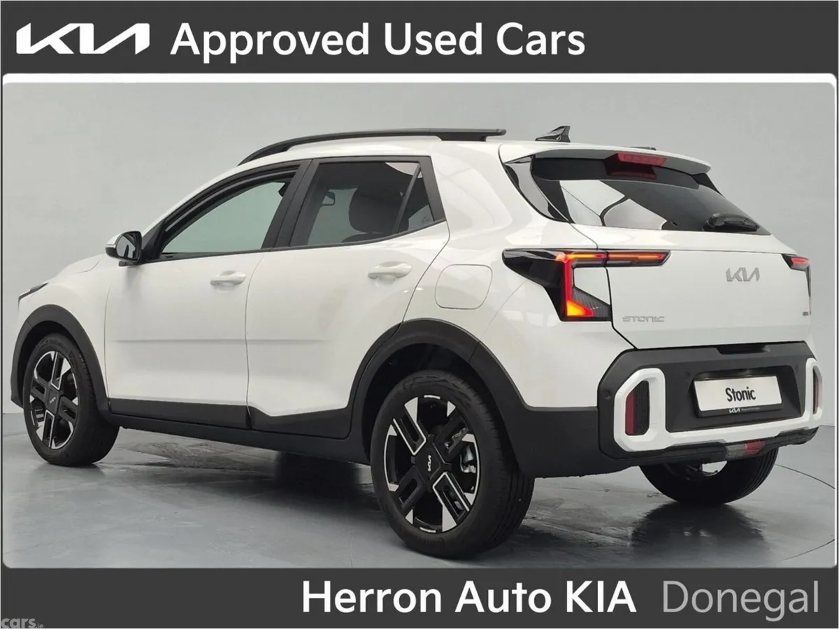 Kia Stonic Hatchback, Petrol, 2026, White