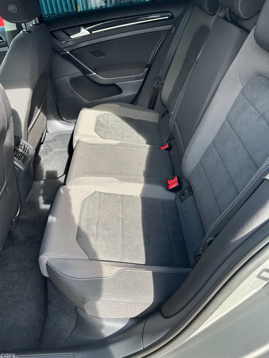 Volkswagen Golf Hatchback, Petrol, 2019, Grey