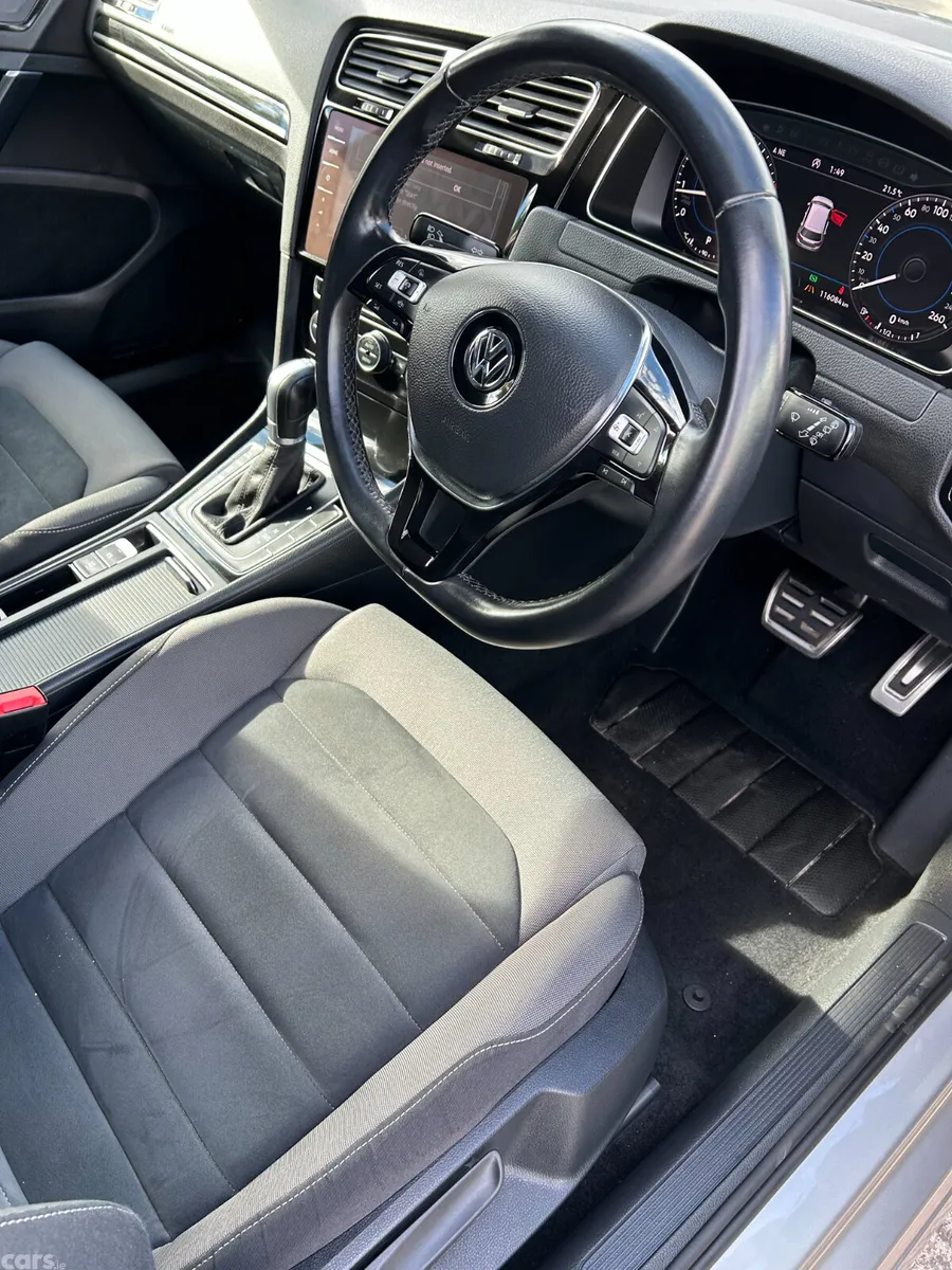 Volkswagen Golf Hatchback, Petrol, 2019, Grey