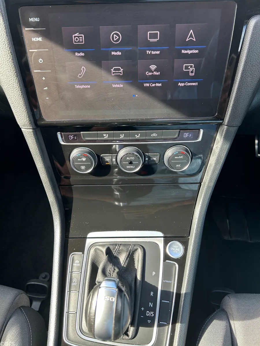Volkswagen Golf Hatchback, Petrol, 2019, Grey
