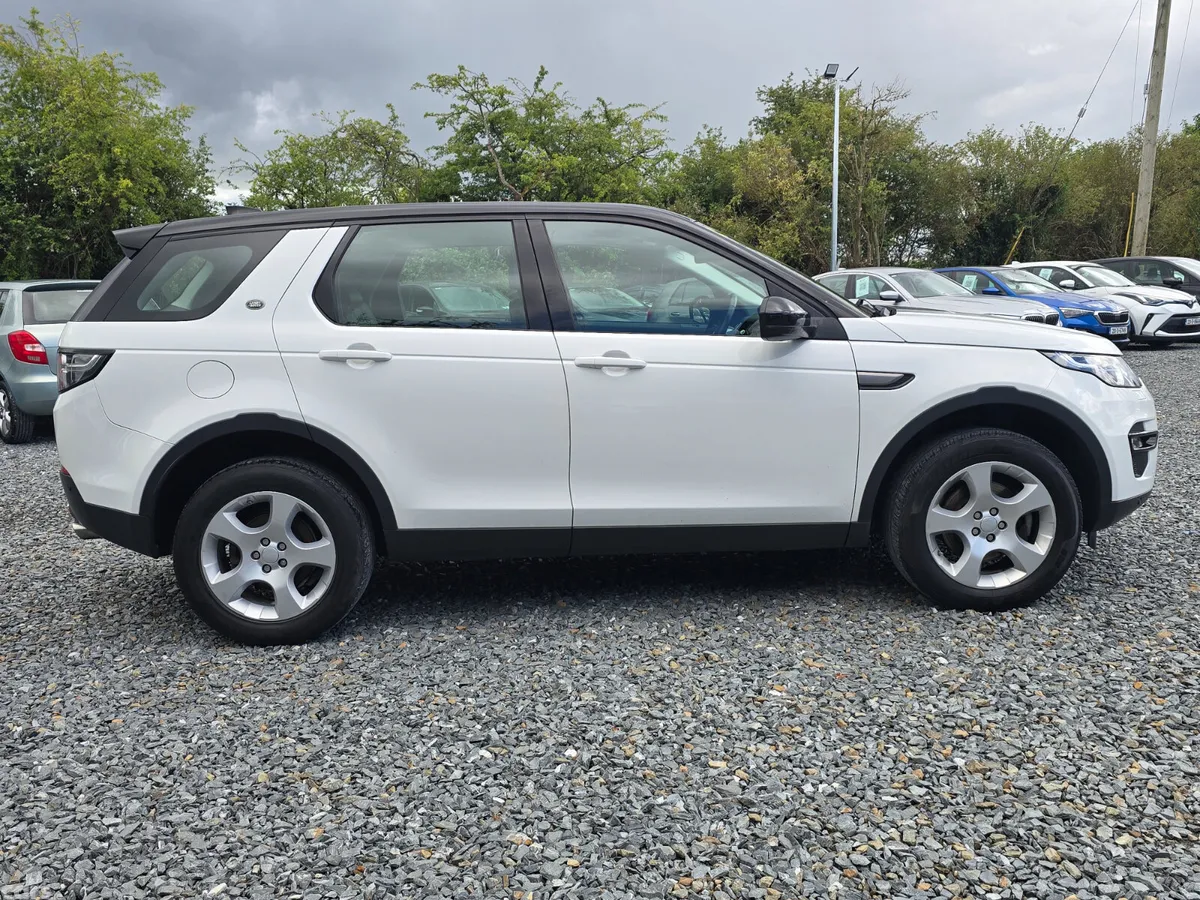 Land Rover Discovery Sport SUV, Diesel, 2019, White