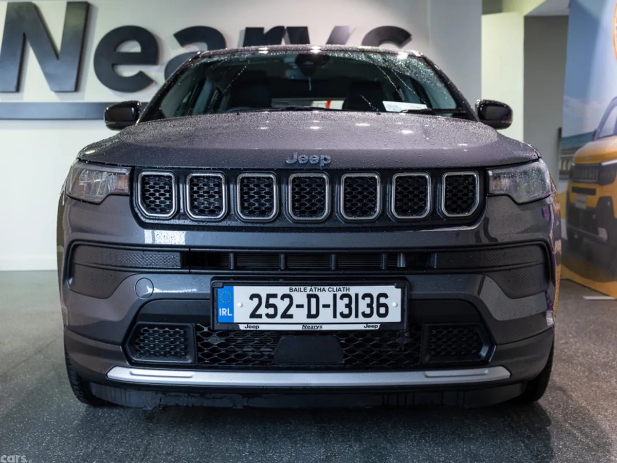 Jeep Compass MPV, Petrol Plug-in Hybrid, 2025, Grey