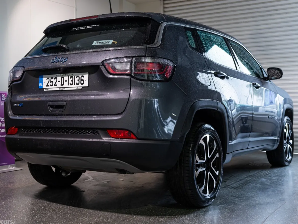 Jeep Compass MPV, Petrol Plug-in Hybrid, 2025, Grey