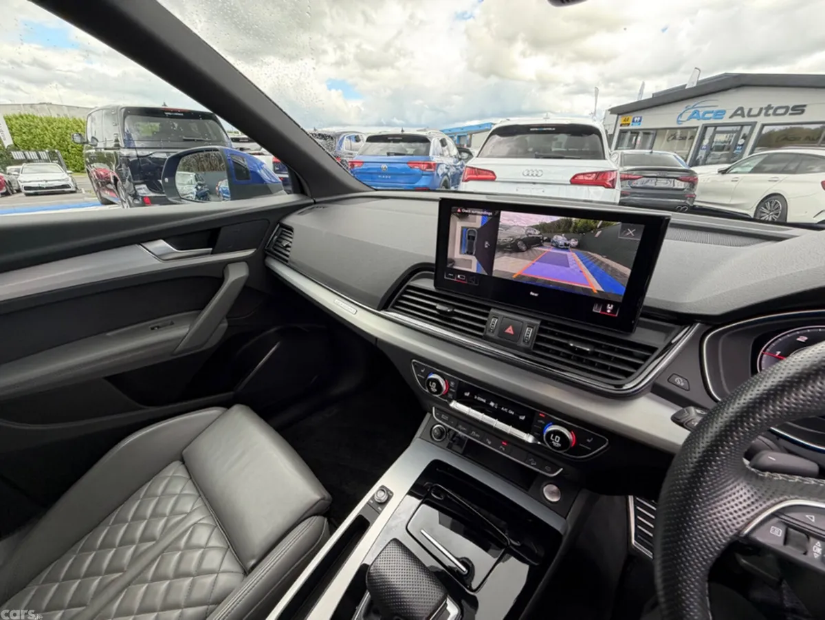 Audi Q5 SUV, Diesel, 2022, Blue