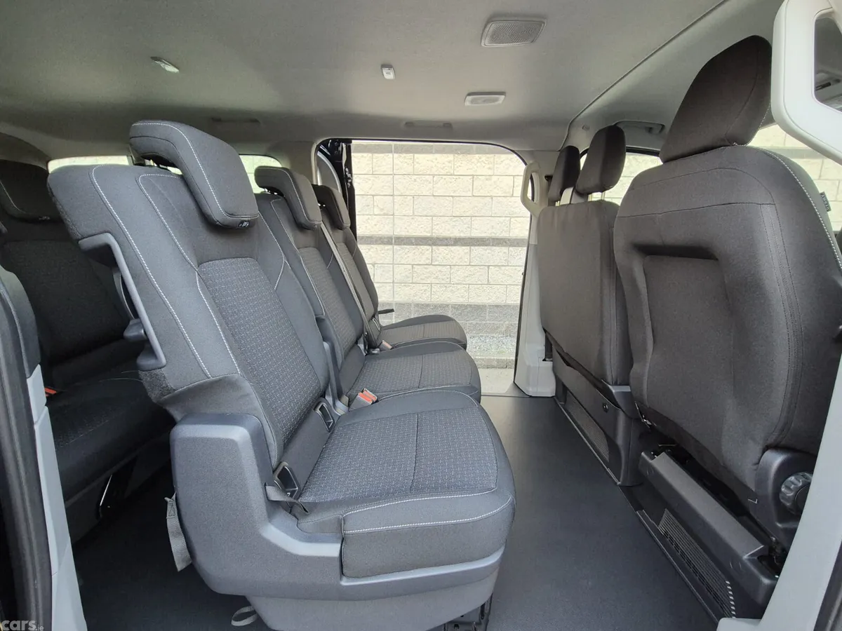 Ford Transit Custom Van, Petrol Plug-in Hybrid, 2026, Black