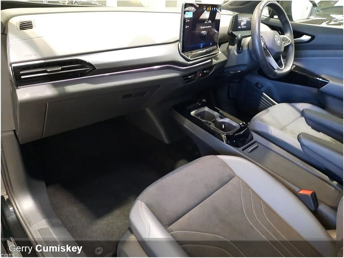 Volkswagen ID.4 SUV, Electric, 2025, Black