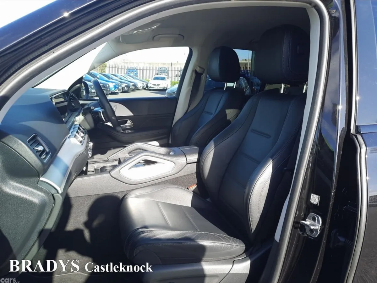 Mercedes-Benz GLE SUV, Diesel Plug-in Hybrid, 2024, Black