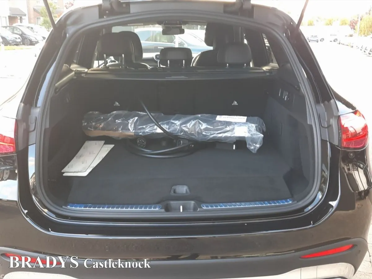 Mercedes-Benz GLC SUV, Petrol Plug-in Hybrid, 2024, Black