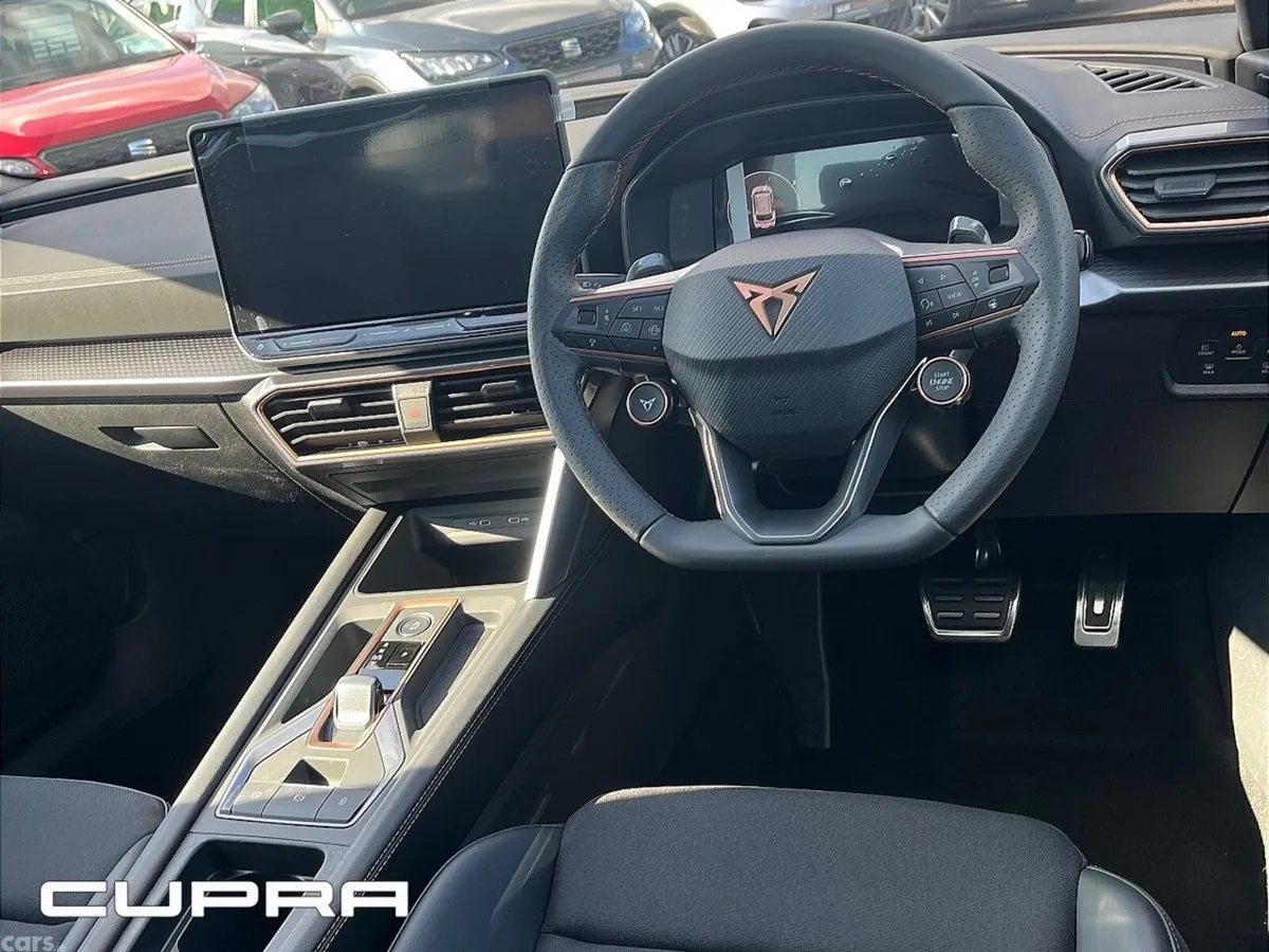 Cupra Leon Estate, Petrol, 2026, Black